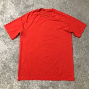 Lululemon Tshirt